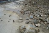 Καλάβρυτα: Έπεσαν βράχοι στην Πούντας Καλαβρύτων
