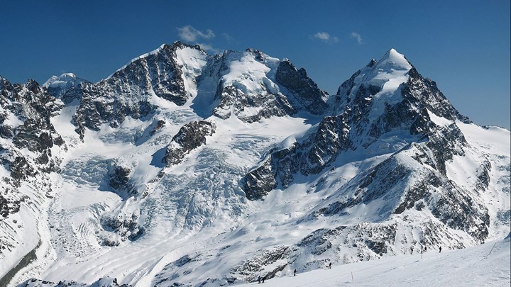 Οι ερευνητές προειδοποιούν: Οι Άλπεις μπορεί να χάσουν έως το 70% του χιονιού τους