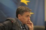 Μικρό καλάθι κρατά η κυβέρνηση για το Eurogroup