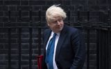 O Βρετανός ΥΠΕΞ δεν βλέπει λόγο να μην υποδεχθούν στο Λονδίνο τον Τραμπ