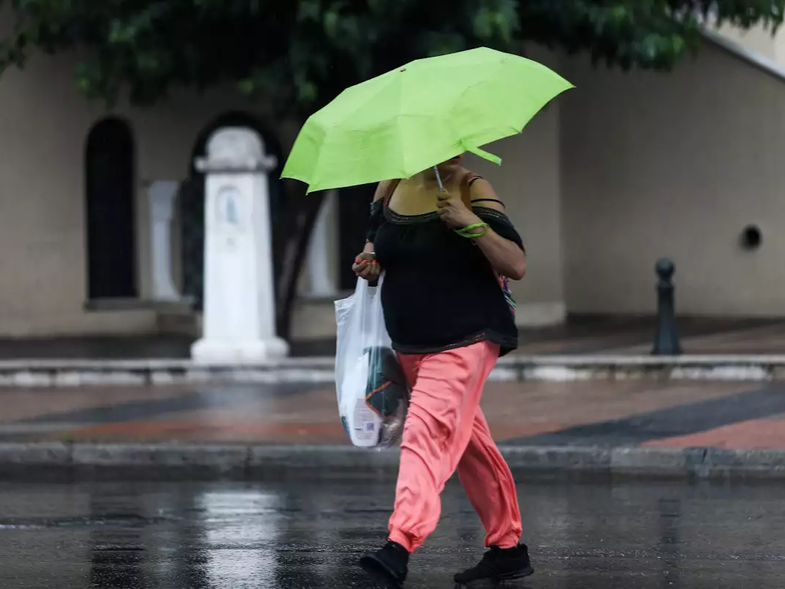 Καιρός: Βροχές και καταιγίδες – Έως 29 βαθμούς η θερμοκρασία