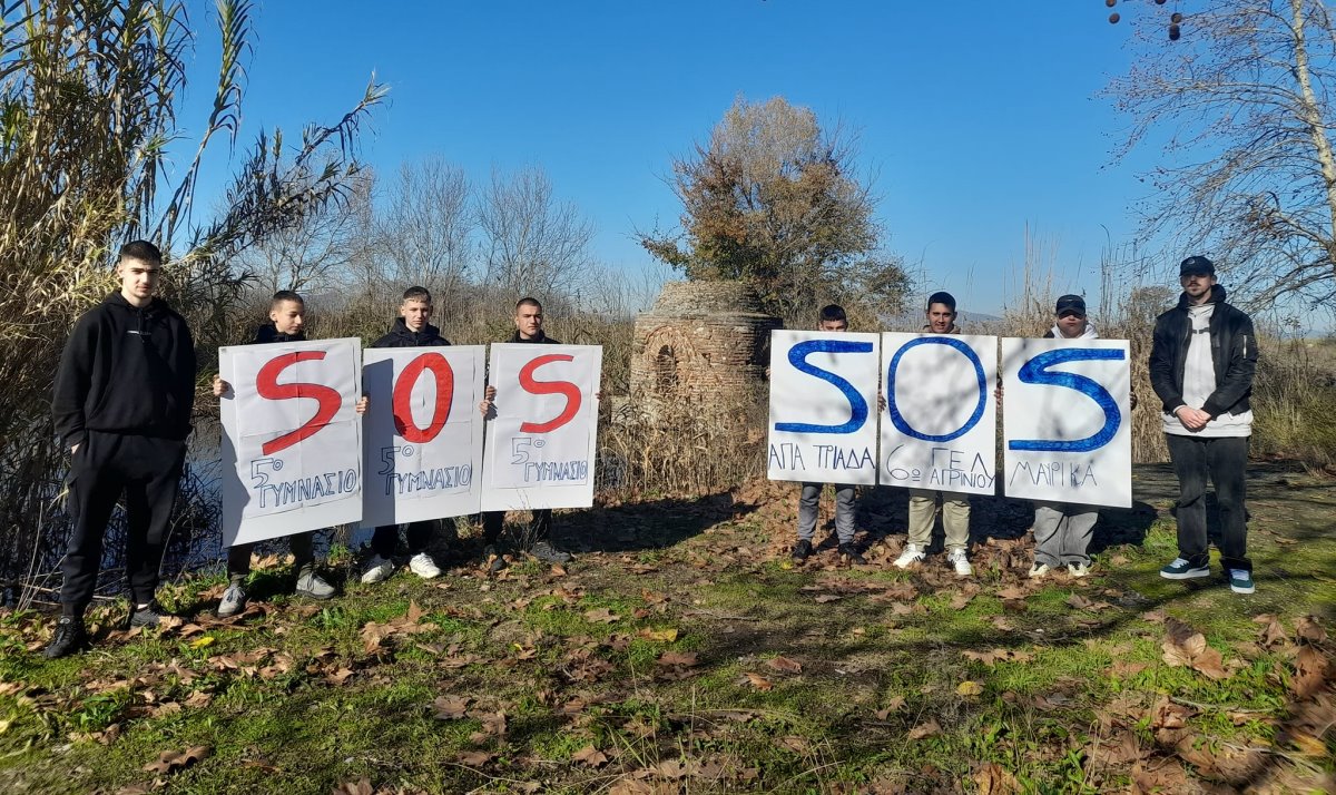 Αγρίνιο: Μαθητές εκπέμπουν SOS για την Αγία Τριάδα του Μαύρικα – «σώστε το μνημείο»