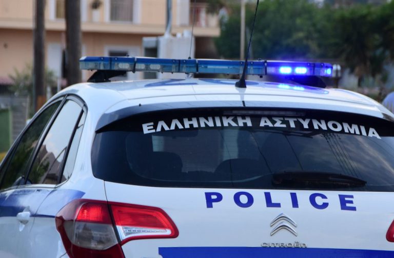23χρονος άρπαξε πορτοφόλι από γυναίκα στο πάρκο του Αγρινίου