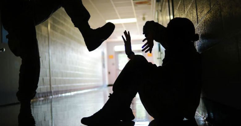 ΠΑΤΡΑ: Ανήλικοι απείλησαν 15χρονο