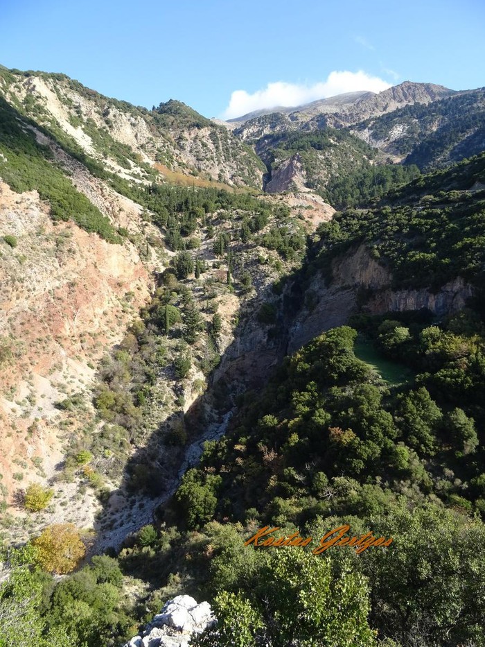 Πάτρα: Επιχείρηση της 6ης ΕΜΑΚ στο Πουρναρόκαστρο για τραυματισμό τουρίστα σε φαράγγι