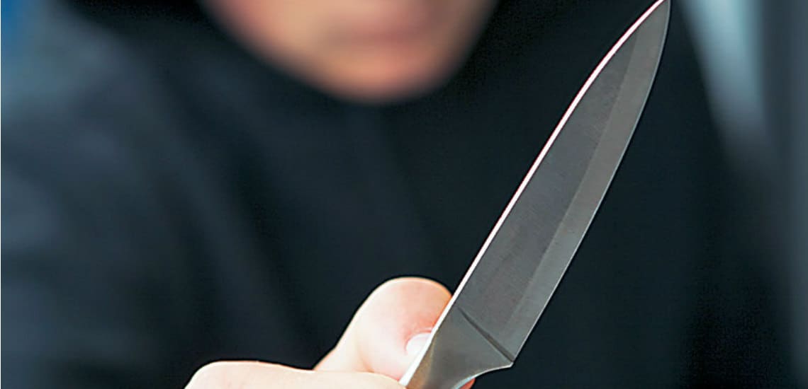 Ρομά τραυμάτισαν με μαχαίρι 16χρονο στην Πάτρα