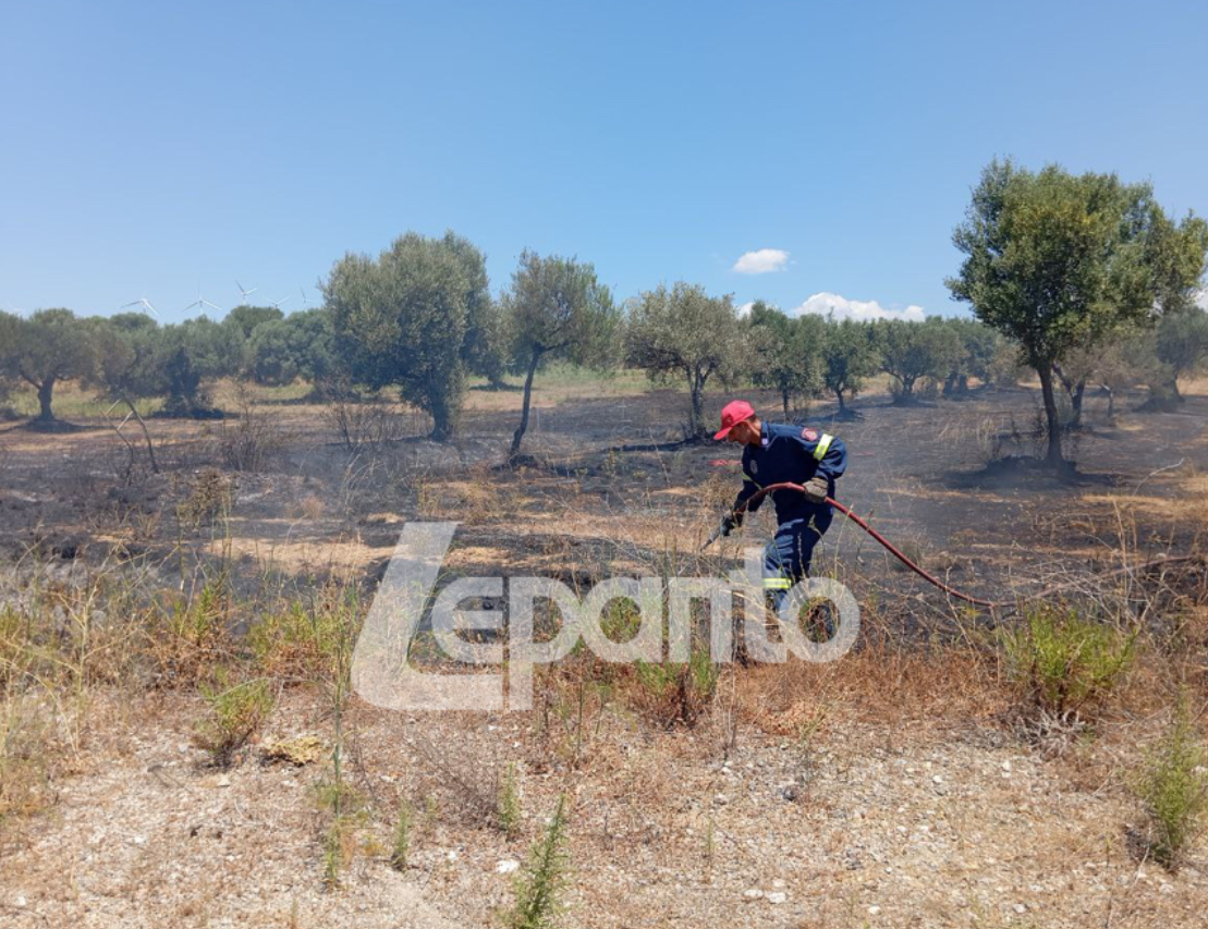 Φωτιά στο Αντίρριο