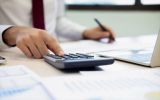 Λήγει τα μεσάνυχτα η παράταση της προθεσμίας για την υποβολή των φορολογικών δηλώσεων