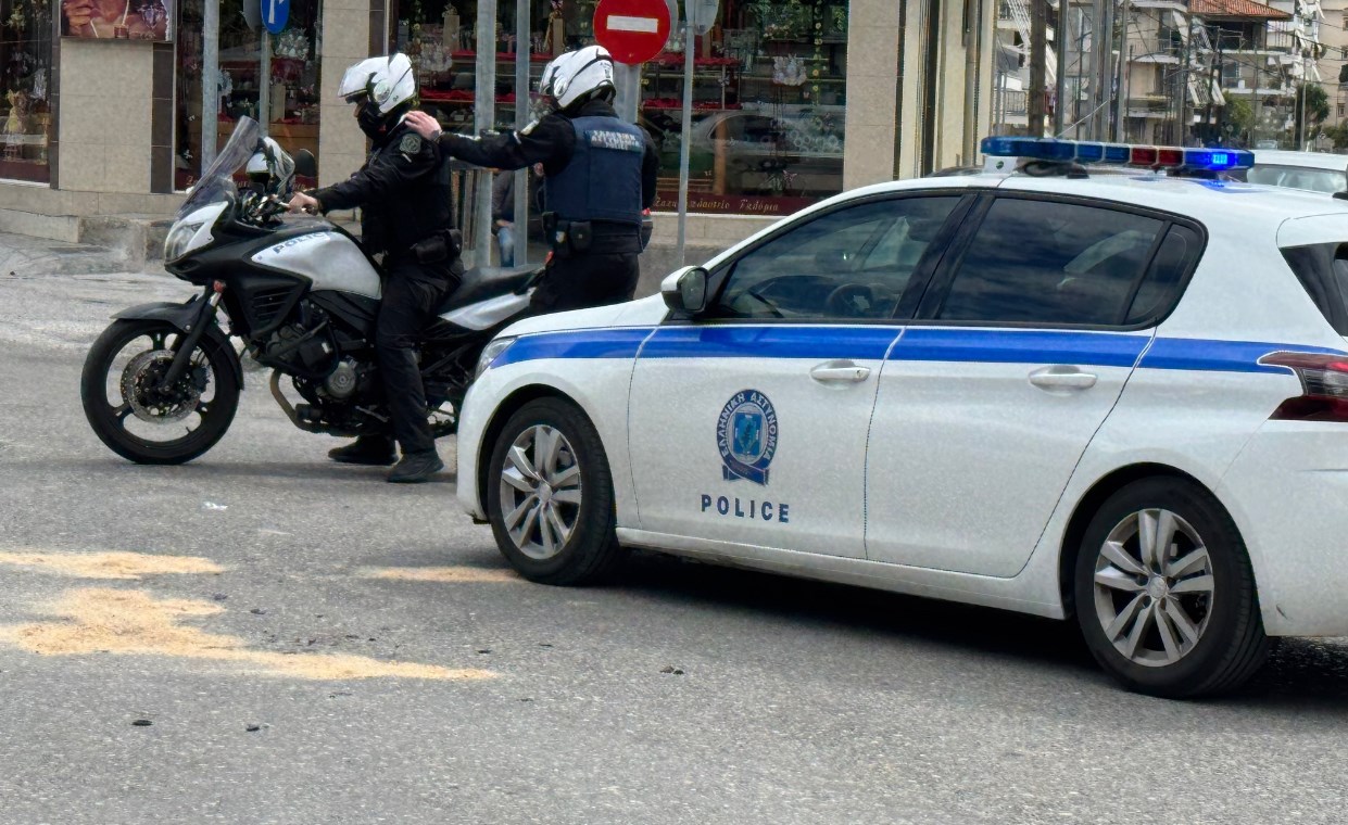 18χρονος καταζητούμενος για ληστεία συνελήφθη στο Αγρίνιο