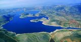 Αδειάζουν οι δεξαμενές νερού της Αττικής: Στερεύει ο Μόρνος, πιέζεται ο Εύηνος
