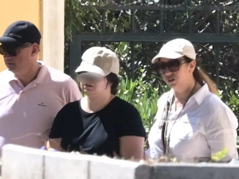Παλαιό Φάληρο: Τα 7 ερωτήματα που καλείται να απαντήσει η μητέρα της μικρής Τζένα