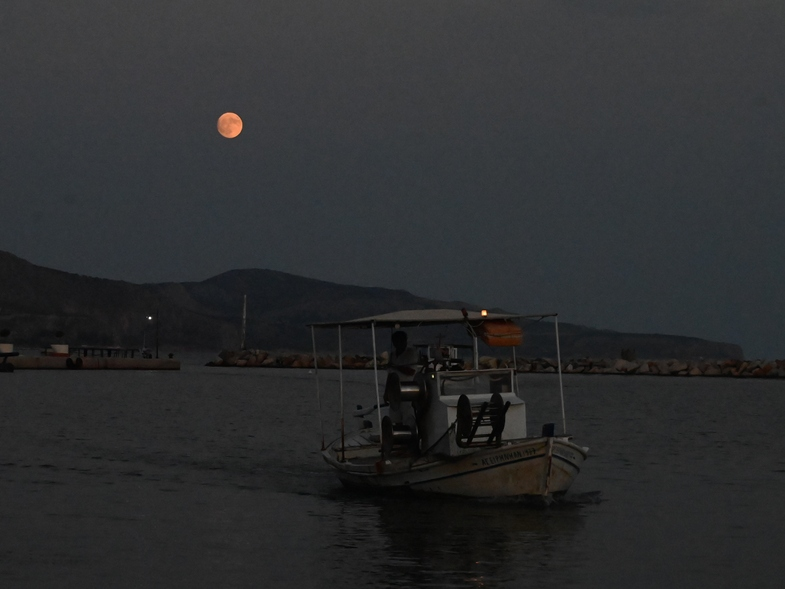 Αυγουστιάτικη Πανσέληνος στην Πάτρα: Πώς να την απολαύσετε - Πού να πάτε