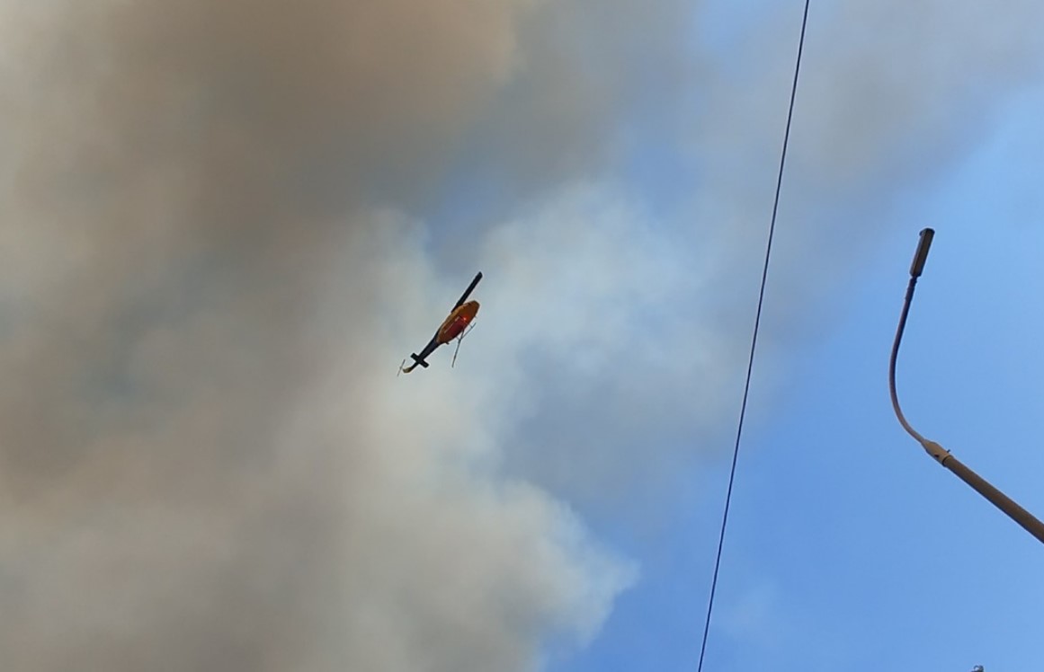 Φωτιά στην Κεφαλονιά: Ήχησε το 112 – Στη μάχη έξι εναέρια μέσα
