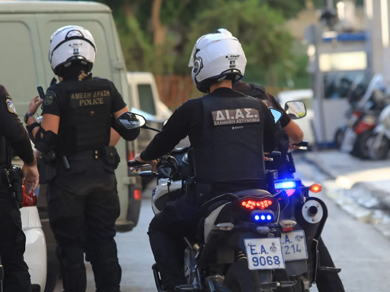 Πώς οι «Αδιάφθοροι» παγίδευσαν τον πρώην αστυνομικό TikToker με τα 150 γραμμάρια κοκαΐνης