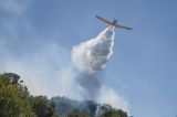 Φωτιά στην Παλαιομάνινα, μεγάλη κινητοποίηση της Πυροσβεστικής, επιχειρούν και εναέρια μέσα