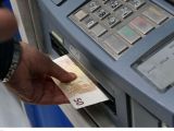 Δωρεάν αναλήψεις από τα ΑΤΜ από τη Δευτέρα 11 Αυγούστου- Πότε εφαρμόζεται το εθνικό πλαφόν 1,5 ευρώ
