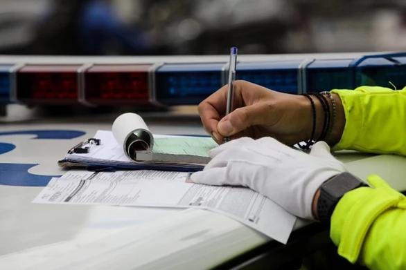 Νέος Κ.Ο.Κ. : 908 έλεγχοι και 126 παραβάσεις την 7η εβδομάδα της εκστρατείας «Μηδενικής ανοχής στη μη χρήση κράνους» στη Δυτική Ελλάδα