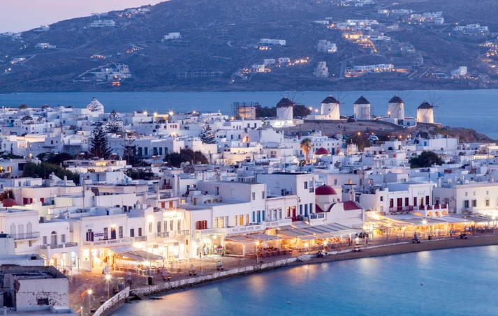 Τα ελληνικά νησιά με τα ακριβότερα σπίτια: Πού έχουν εκτοξευτεί οι τιμές – Ενδιαφέρον επενδυτών από όλο τον κόσμο