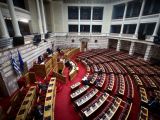 Επίδομα επικινδυνότητας στους υπαλλήλους της Βουλής – Αντιδράσεις από τους πυροσβέστες