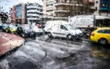 Βροχερό το σκηνικό σε πολλές περιοχές της χώρας, ενώ τα θερμόμετρα θα δείχνουν 34 βαθμούς Κελσίου – Ο καιρός τα επόμενα 24ωρα