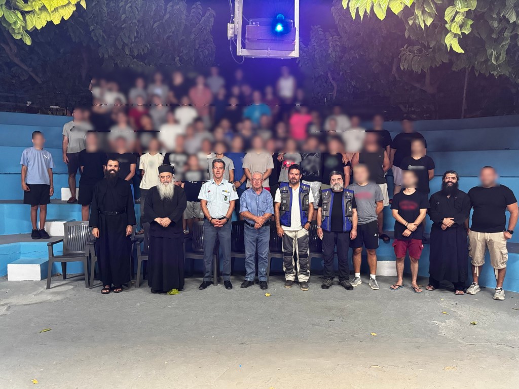 Ναυπακτία: «Το κράνος σώζει ζωές», το μήνυμα ενημερωτικής δράσης σε νεαρούς κατασκηνωτές 
