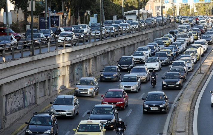 Έρχονται τσουχτερά πρόστιμα στους ξεχασιάρηδες οδηγούς – «450.000 θα λάβουν ειδοποιητήρια τις επόμενες ημέρες»
