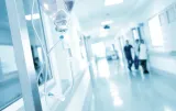 Ευχάριστα νέα για τον 15χρονο Δημήτρη που υποβλήθηκε σε μεταμόσχευση ύπατος στο Τορίνο – «Είναι σε καλή κατάσταση» λέει ο πατέρας του