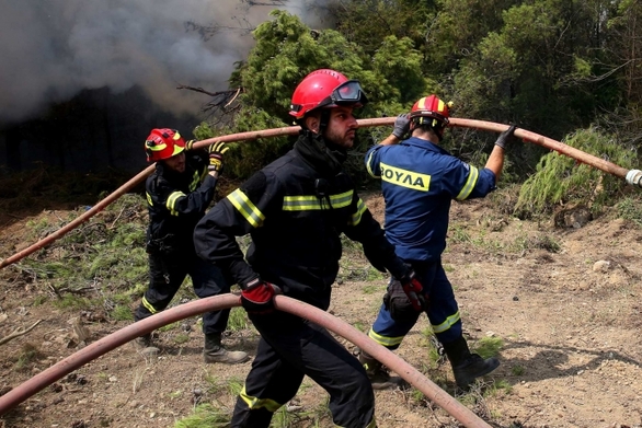 Η Πυροσβεστική ενισχύεται με 135 νέους πυροσβέστες