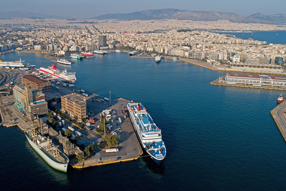 Πειραιάς: Σορός γυναίκας ανασύρθηκε από το Λιμενικό στο λιμάνι