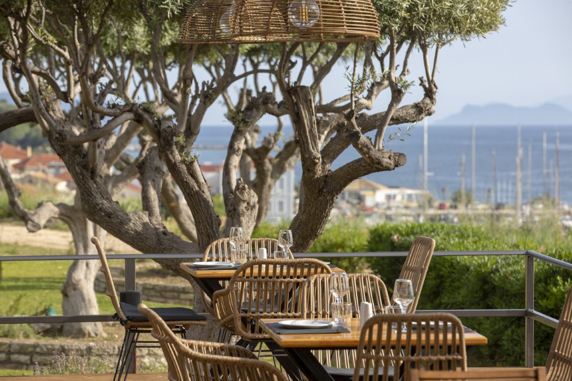 Πάλαιρος: Στο Restaurant-Bar του Filoxenia η νοστιμιά «συναντά» την καλή φιλοξενία