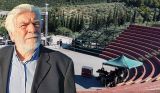 Θανάσης Παπαδάς: Ο Βαγγέλης Κορακάκης στο Θέατρο Αρχαίων Κλεωνών