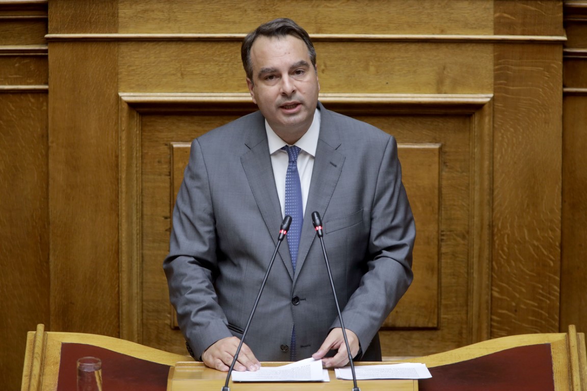 Θανάσης Παπαθανάσης: «Μια ουσιαστική μεταρρύθμιση που “αγγίζει την καρδιά της κοινωνίας – τον κόσμο της εργασίας”»
