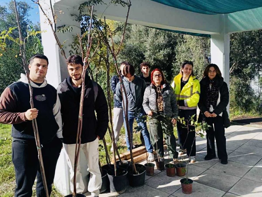 Πανεπιστήμιο Πατρών: Περιβαλλοντική Εκστρατεία Δενδροφύτευσης & Εθελοντικής Δωρεάς Αίματος