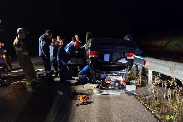 Δυτική Ελλάδα: Σοβαρό τροχαίο με εγκλωβισμό - Τούμπαρε ΙΧ