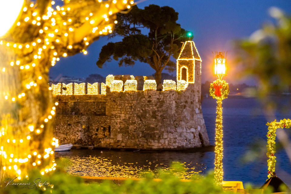 Το Πρόγραμμα Εκδηλώσεων του Δήμου Ναυπακτίας για τα Χριστούγεννα και την Πρωτοχρονιά