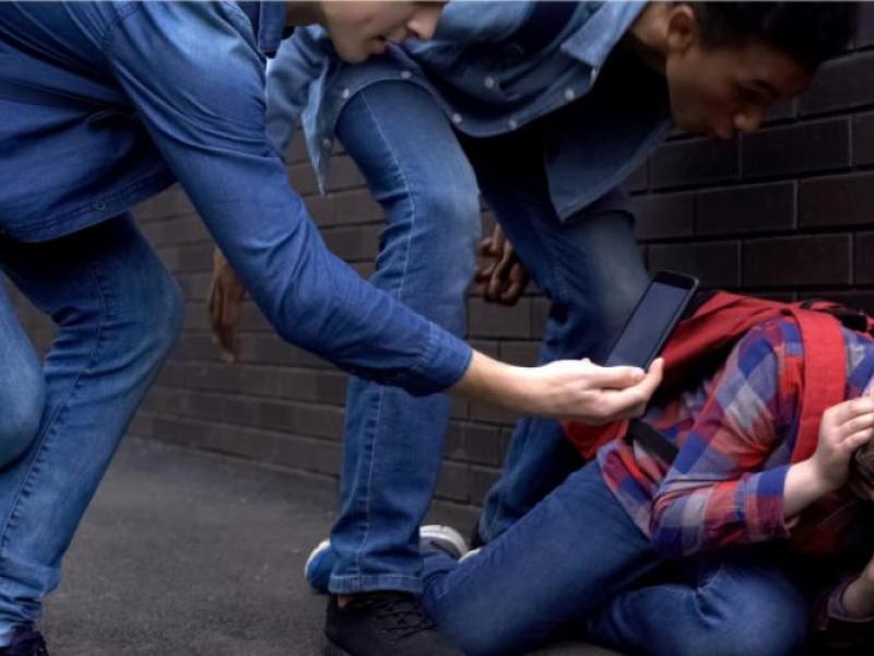 Συνελήφθησαν δυο ανήλικοι για bullying σε 14χρονο μαθητή