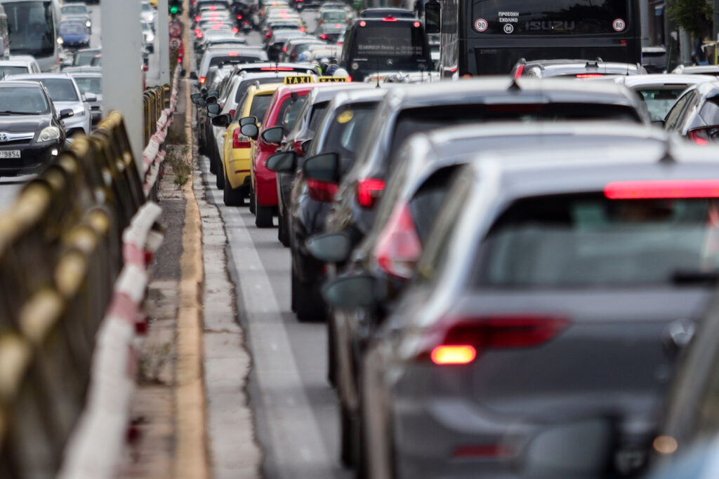 Τέλη κυκλοφορίας 2026: Η προθεσμία, οι δόσεις και η απάντηση για την παράταση