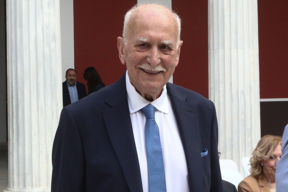 Έφυγε από τη ζωή ο Γιώργος Παπαδάκης Έφυγε από τη ζωή ο Γιώργος Παπαδάκης