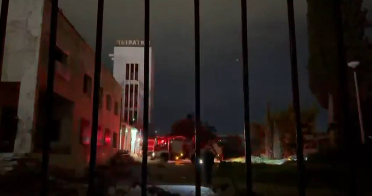 Φωτιά ξέσπασε στην Πειραΐκή Πατραΐκή