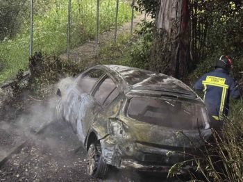 Ε.Ο. Αντιρρίου-Ιωαννίνων: ΙΧ επιβατικό αυτοκίνητο τυλίχθηκε στις φλόγες