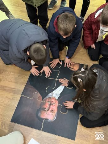 200 Χρόνια από την Έξοδο: 900 μαθητές «ταξίδεψαν» στην ιστορία μέσα από το βιωματικό  εργαστήριο για τον Σπυρίδωνα Τρικούπη