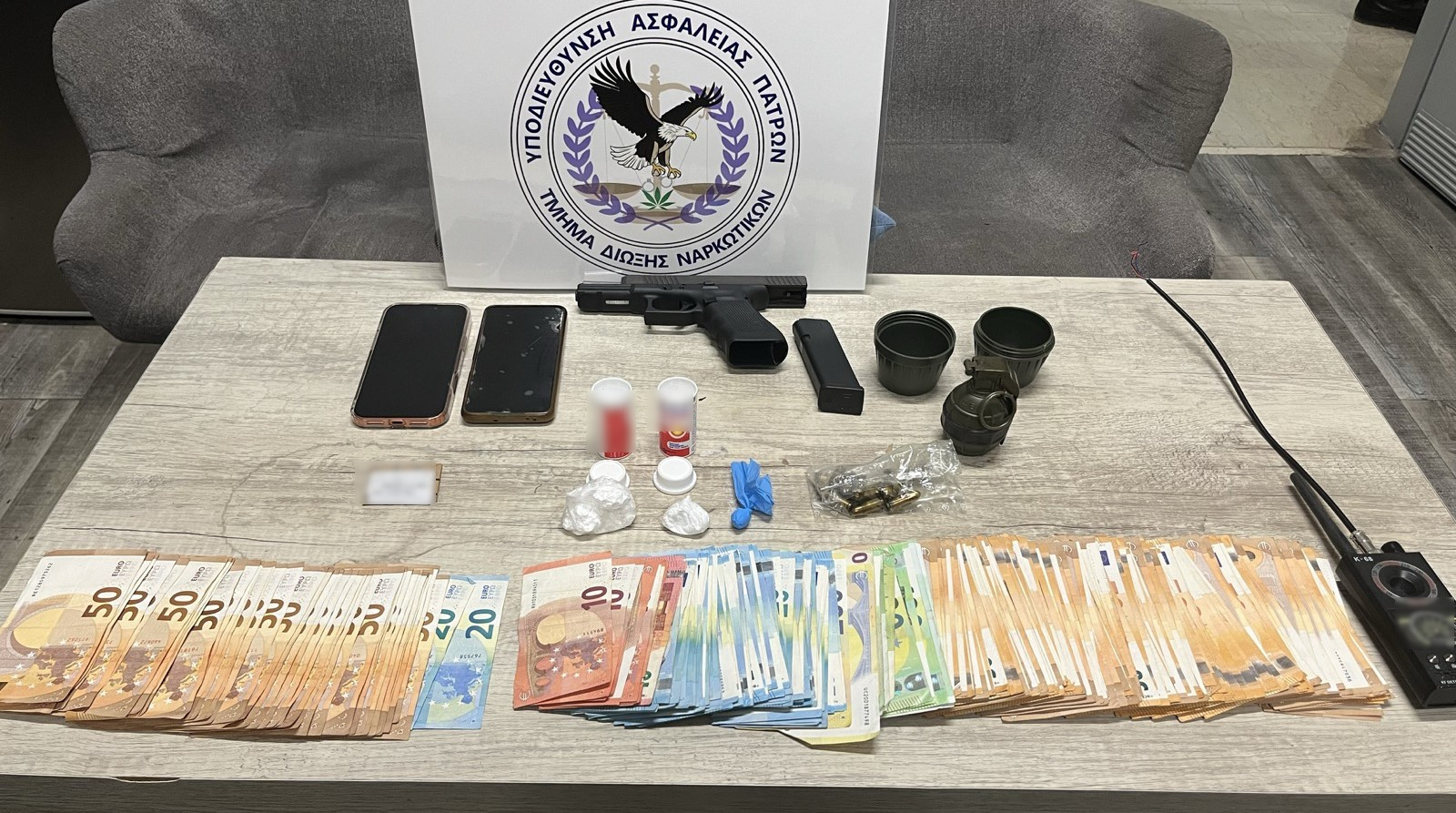 Πάτρα: Συλλήψεις για διακίνηση και κατοχή ναρκωτικών 