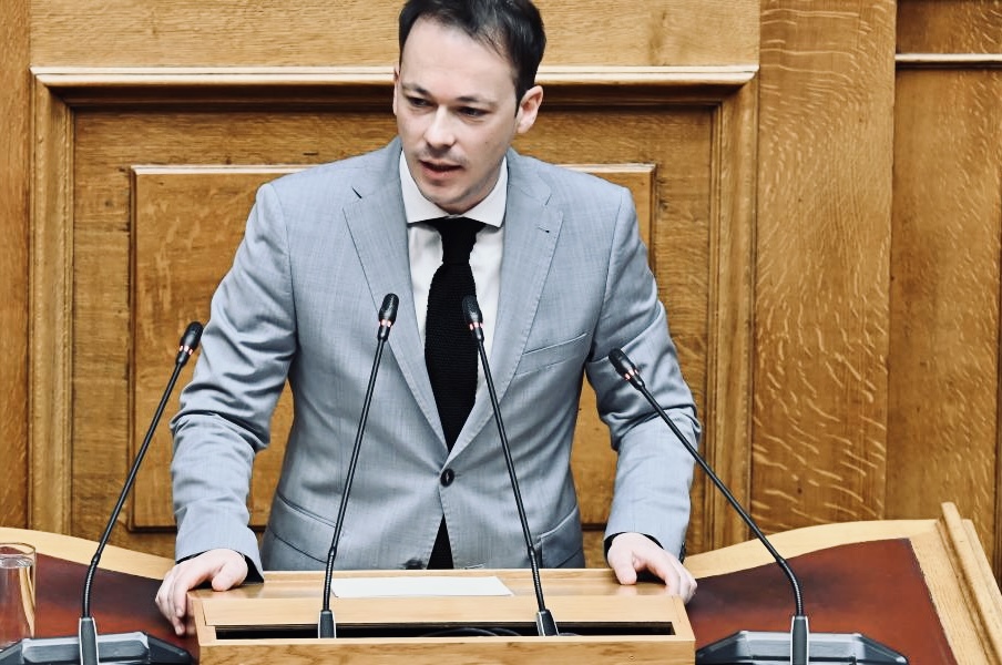 Μίλτος Ζαμπάρας "«Σπίτι μου ΙΙ»: Κλείνουν άρον - άρον το πρόγραμμα"