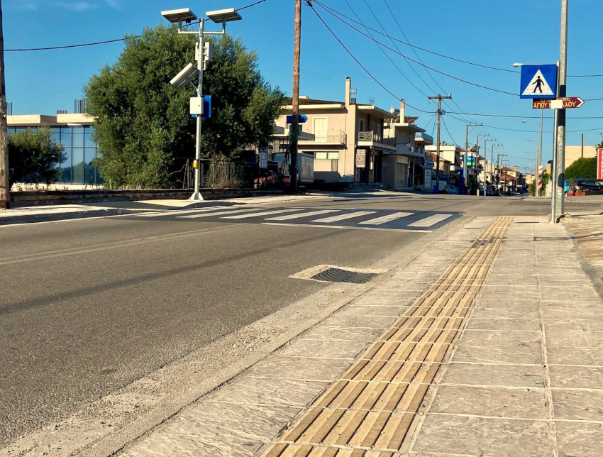 Ολοκληρώθηκε το έργο κατασκευής πεζοδρομίων στην ανατολική πλευρά της Ναυπάκτου
