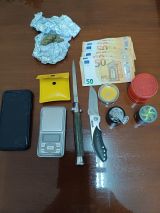Αμφιλοχία: Αστυνομικοί εντόπισαν σε δέμα ακατέργαστη κάνναβη - Μια σύλληψη