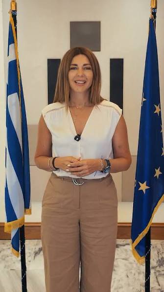 «Τα παιδιά του Πύργου δικαιούνται ίσες ευκαιρίες» – Η υπουργός Παιδείας, Σοφία Ζαχαράκη 